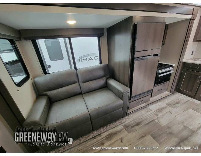 2023 Grand Design Transcend Xplor 297QB Travel Trailer at Grand Design - Greeneway RV STOCK# 10809 Photo 11