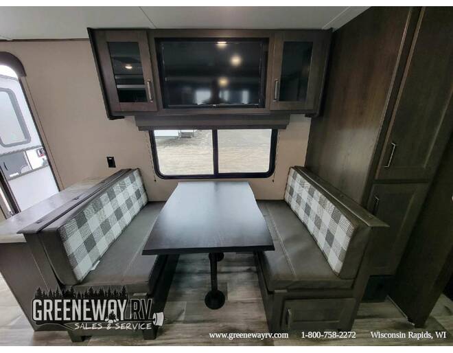 2023 Grand Design Transcend Xplor 297QB Travel Trailer at Grand Design - Greeneway RV STOCK# 10809 Photo 12