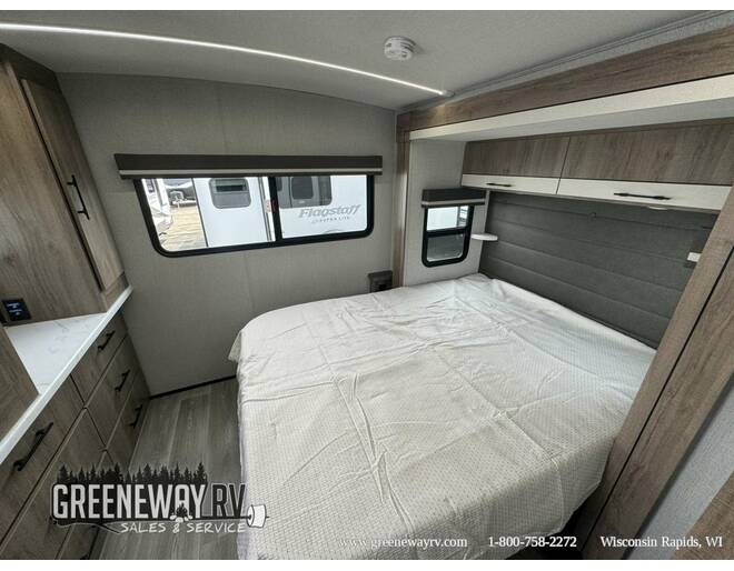 2024 Grand Design Imagine 2920BS Travel Trailer at Grand Design - Greeneway RV STOCK# 11024 Photo 27