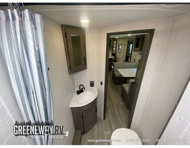 2024 Grand Design Transcend Xplor 24BHX Travel Trailer at Grand Design - Greeneway RV STOCK# 11131 Photo 18