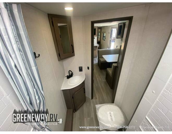 2024 Grand Design Transcend Xplor 24BHX Travel Trailer at Grand Design - Greeneway RV STOCK# 11133 Photo 18