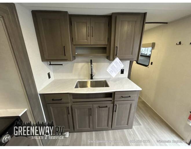 2025 Grand Design Transcend Xplor 26BHX Travel Trailer at Grand Design - Greeneway RV STOCK# 11239 Photo 7