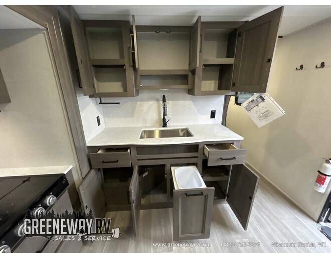 2025 Grand Design Transcend Xplor 26BHX Travel Trailer at Grand Design - Greeneway RV STOCK# 11239 Photo 8