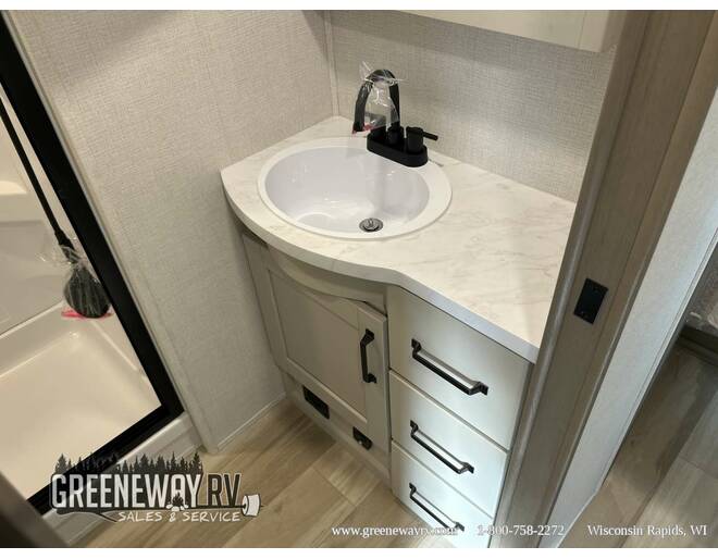 2025 Grand Design Reflection 100 Series 27BH Fifth Wheel at Grand Design - Greeneway RV STOCK# 11251 Photo 23