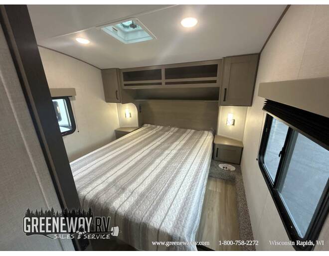 2025 Grand Design Reflection 100 Series 27BH Fifth Wheel at Grand Design - Greeneway RV STOCK# 11251 Photo 27