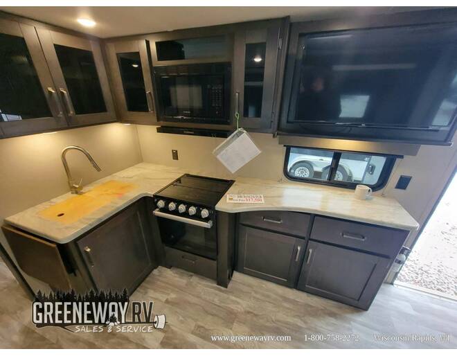 2021 Grand Design Transcend Xplor 265BH Travel Trailer at Grand Design - Greeneway RV STOCK# 11094A Photo 15