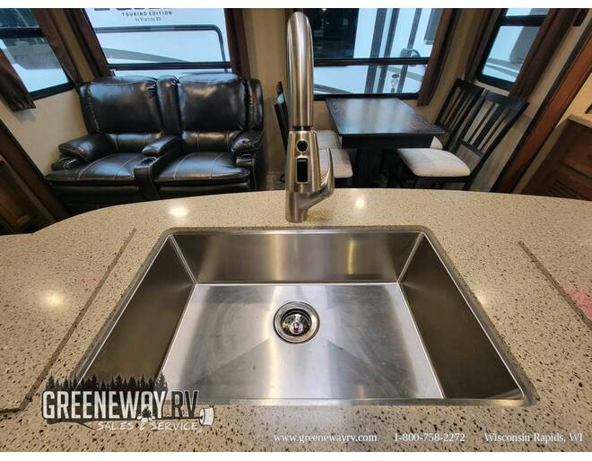 2018 Grand Design Reflection 297RSTS Travel Trailer at Grand Design - Greeneway RV STOCK# 11242A Photo 19