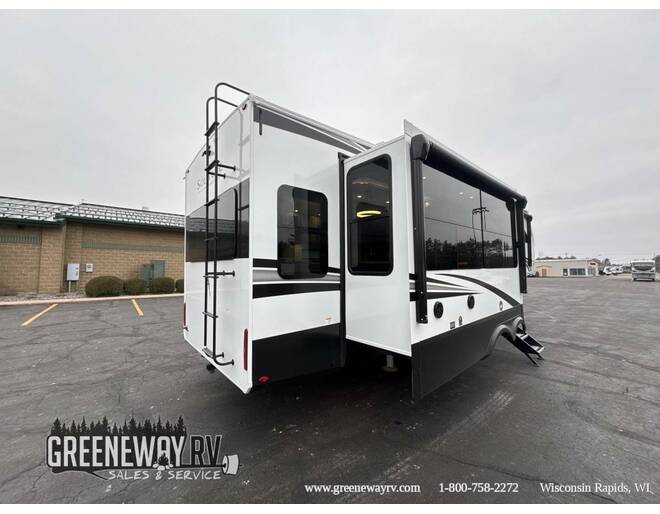 2025 Grand Design Solitude 310GK Fifth Wheel at Grand Design - Greeneway RV STOCK# 11304 Photo 8